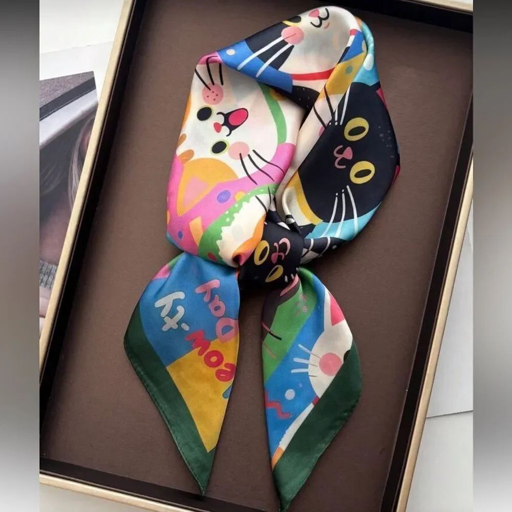 Cat Print Scarf in Multicolor A1559